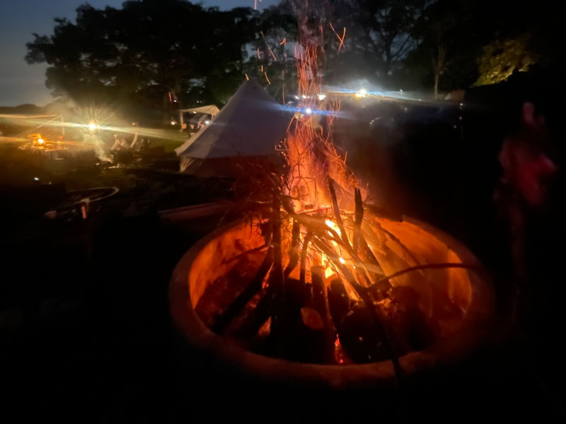 みんなの里山キャンプ場の設備：大焚き火